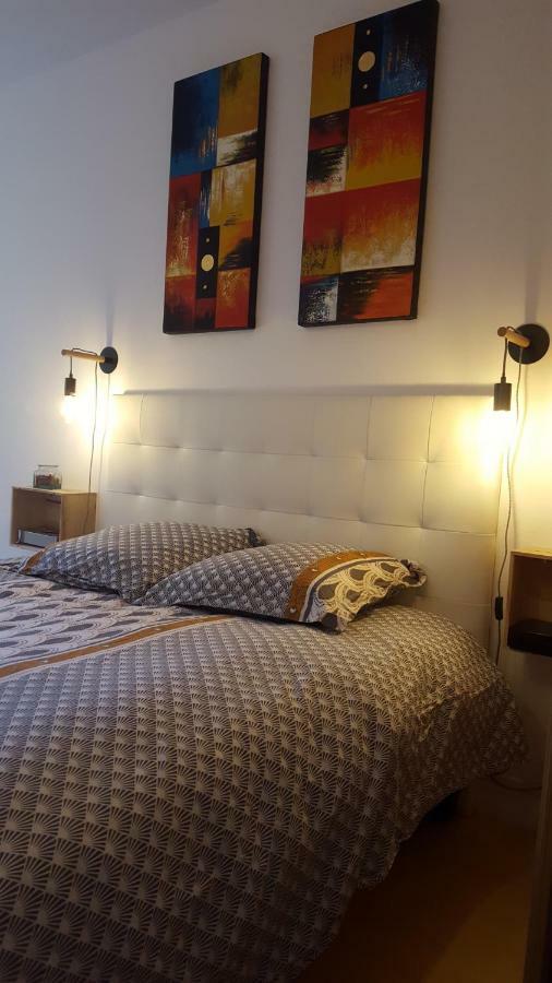 Votre Escale - Le Globe Trotteur Apartment Niort Exterior foto